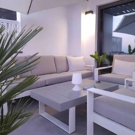Seascape Luxury *